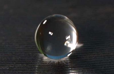 Funanbulle (Fusion d'une bulle et d'un équilibriste)